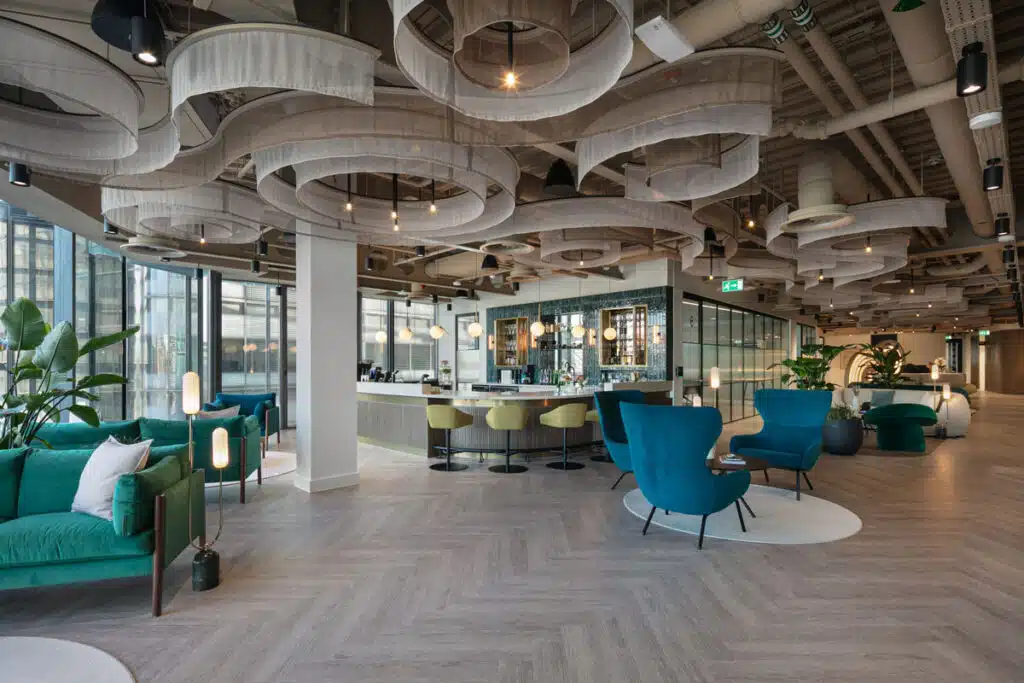 womble bond dickinson london fit-out