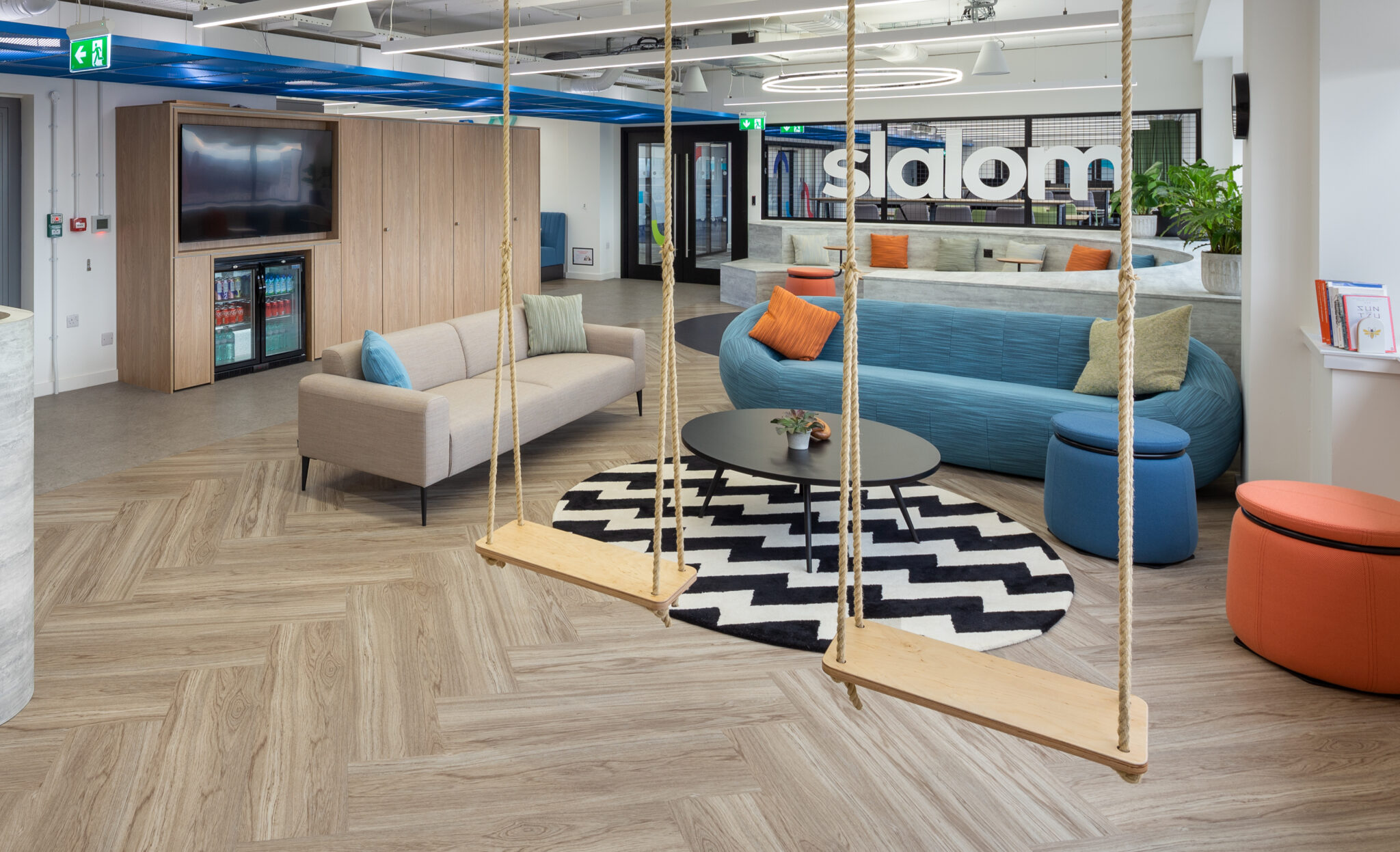 slalom flexible office design by adt workplace
