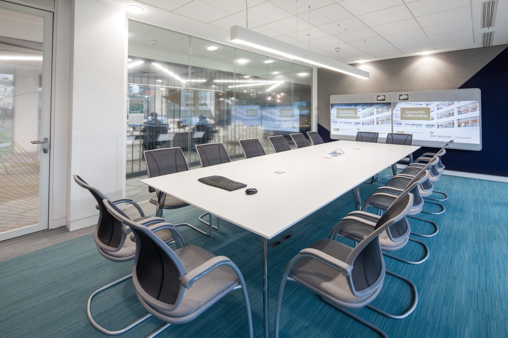 office design and build for meeting room manchester