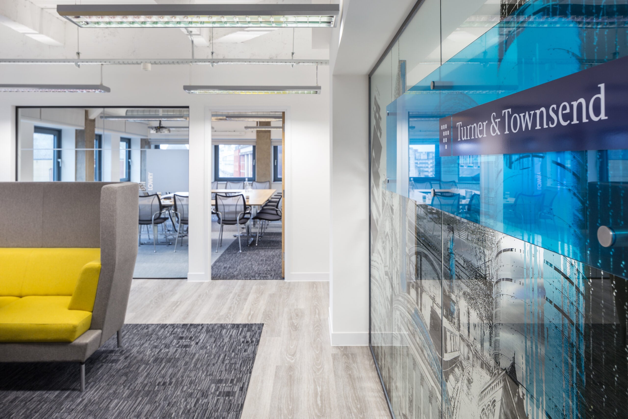 turner and townsend office fit out
