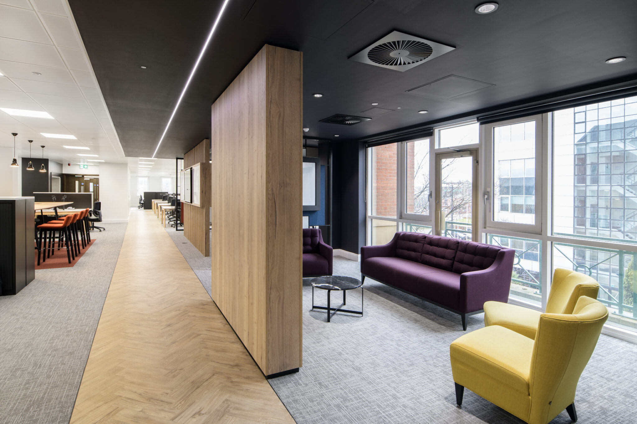 Interactive Investor Leeds fit-out