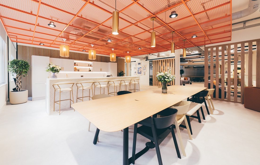 Breakout area for serviced office in Manchester